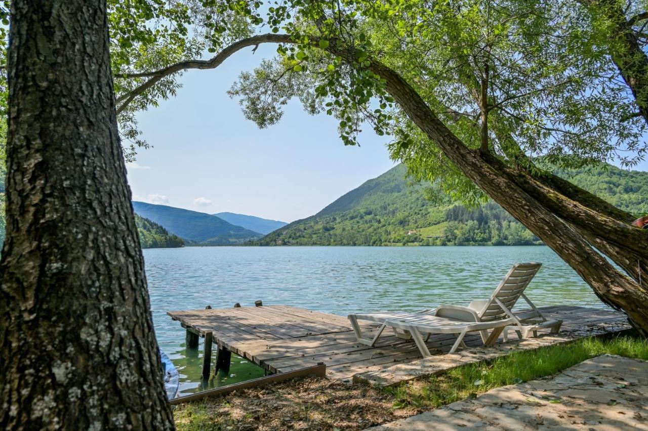 Forest Dream Lake House Jajce Ngoại thất bức ảnh